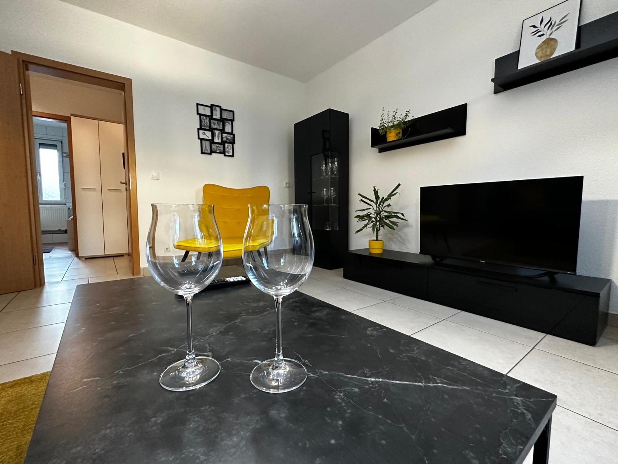 Giulia Ferienwohnung - Zentral Tuttlingen Exteriör bild